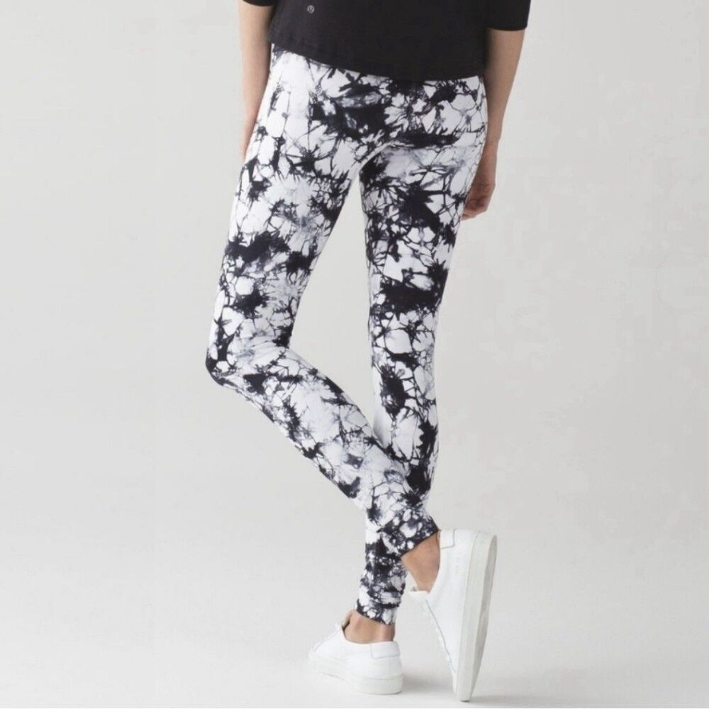 Lululemon Wunder Under Pants Women’s Size 4 Shibori Print Black White High Rise